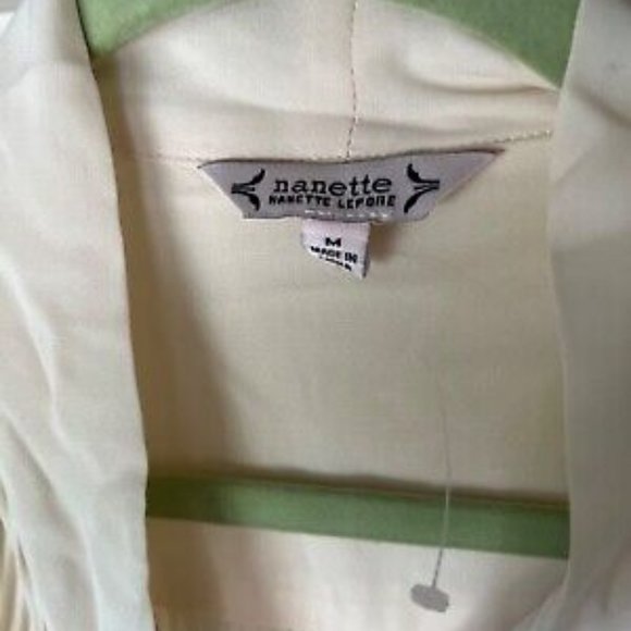 Nannette Lepore blouse cream colored with Neck tie Sz M NWT - Picture 4 of 9